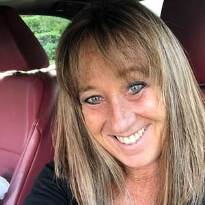 Meet your Posher, Stacy